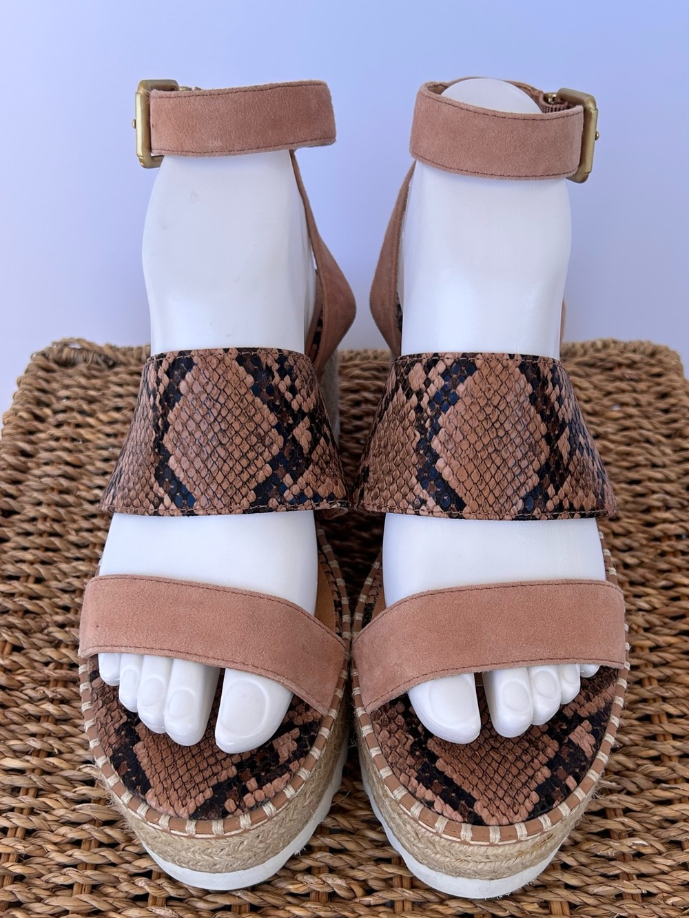 Crown Vintage Women’s Daylen Espadrille Wedge Sandals Snake Print Size 6M